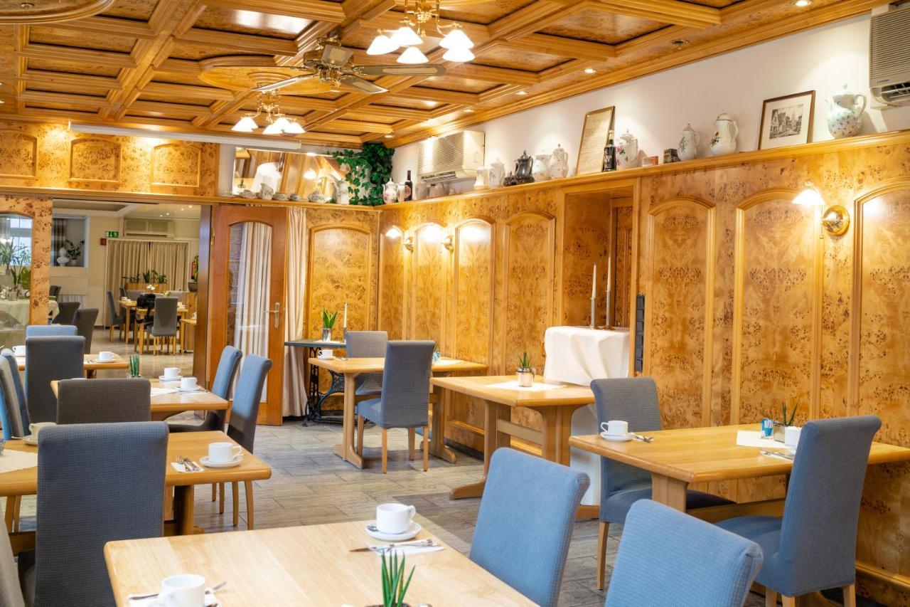 Landhotel Stueer Алтенберге Екстериор снимка