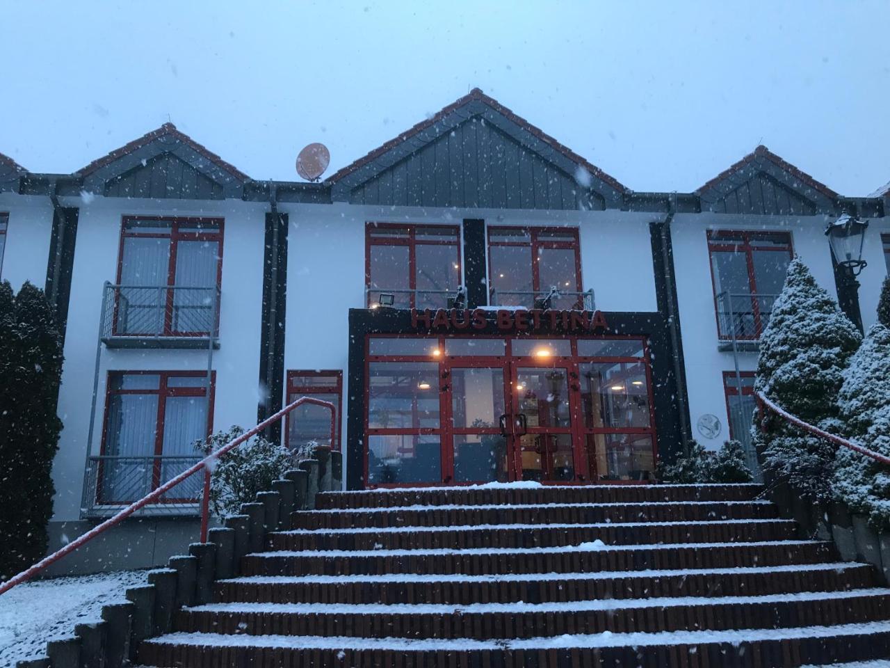 Landhotel Stueer Алтенберге Екстериор снимка